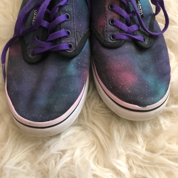 Vans celestial galaxy print lace up sneakers - Picture 3 of 8